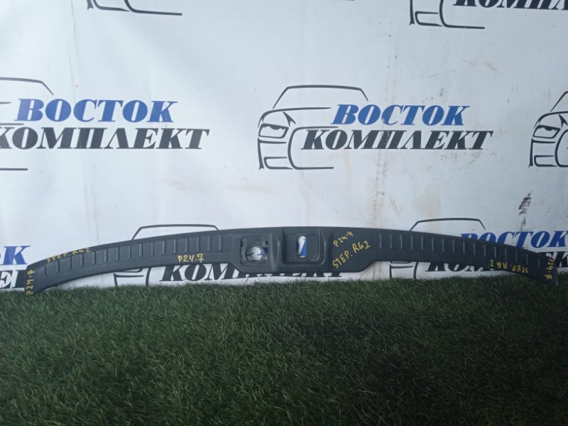 Накладка багажника Honda Stepwgn 2009 RG2 K20A