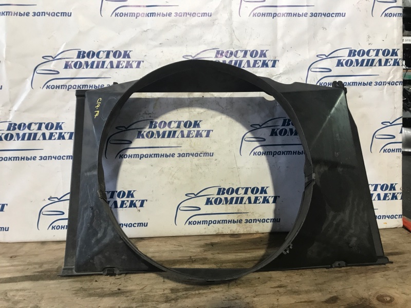 Диффузор радиатора Toyota Crown 2008 YXS10 3Y