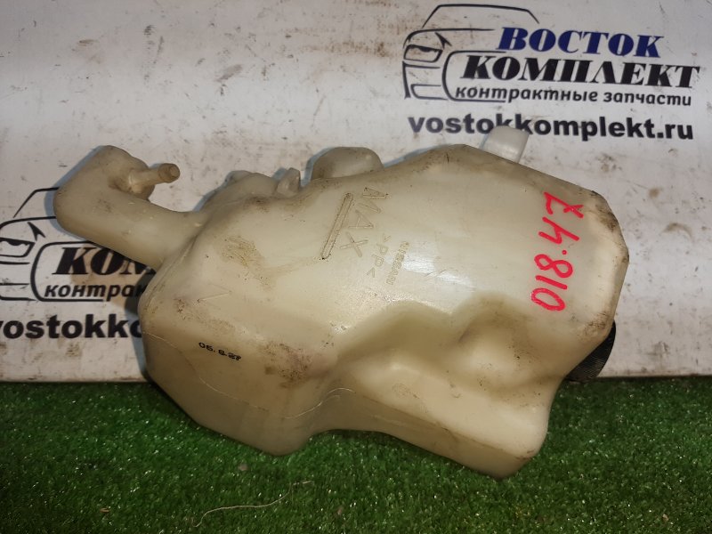 Бачок расширительный Nissan Serena 2005 C25 MR20DE