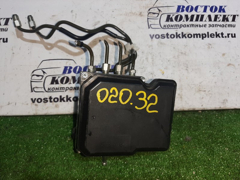 Блок ABS Nissan Fuga 2010 HY51 VQ35HR