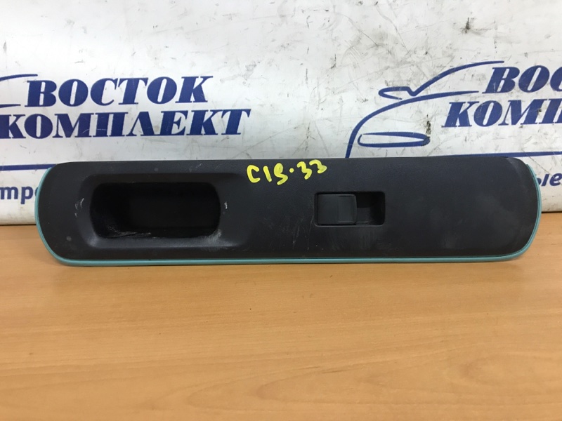 Кнопка стеклоподъемника Toyota Aqua 2013 NHP10 1NZ-FXE перед лев