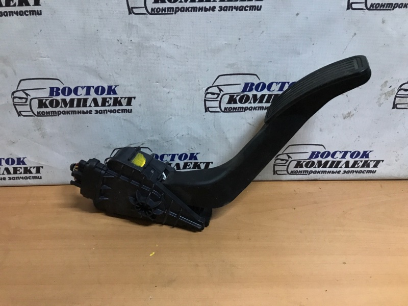 Педаль газа Mazda Demio 2005 DY3W ZJ-VE