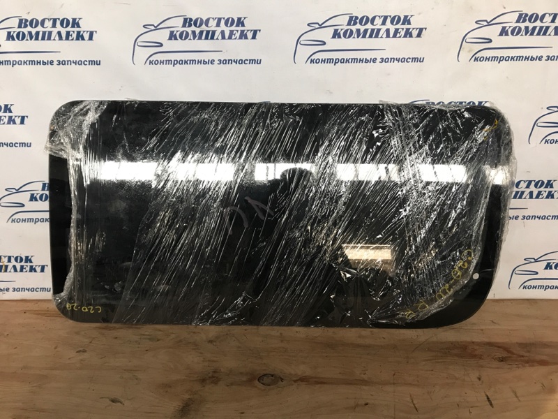 Стекло боковое Toyota Grand Hiace KCH16W 1KZ-TE зад прав