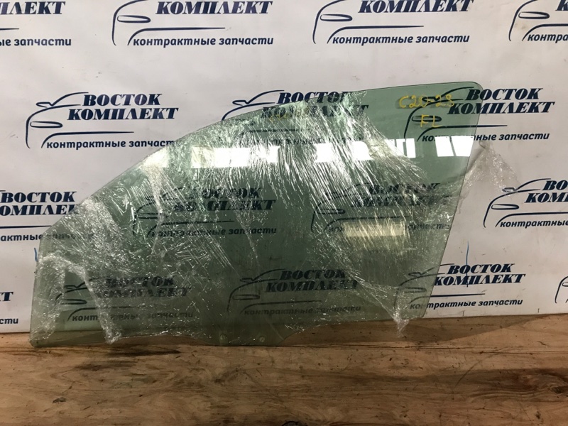 Стекло двери Mazda Demio 2004 DY3W ZJ-VE перед лев