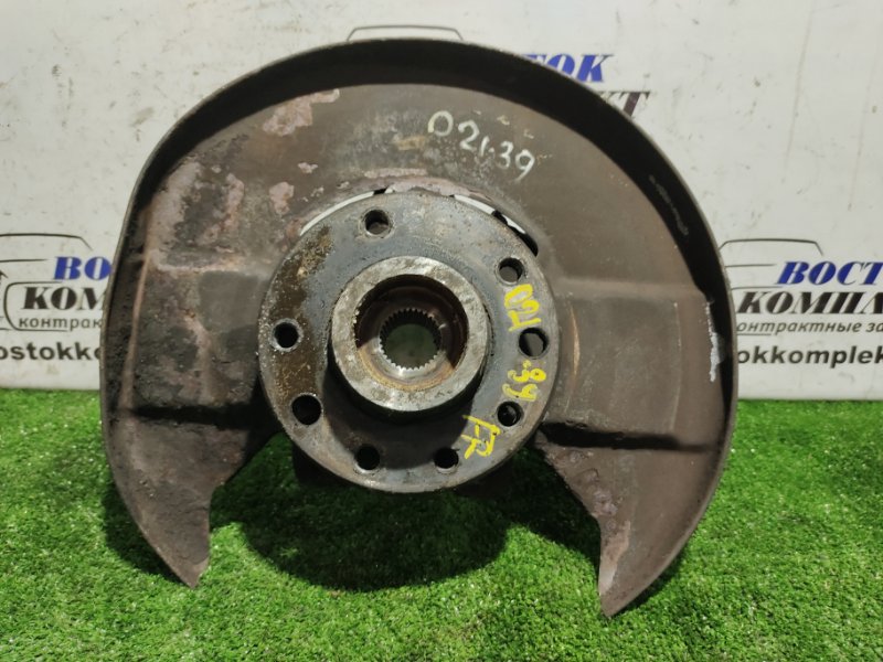 Ступица SAAB 9-5 1998 YS3E B235E перед прав