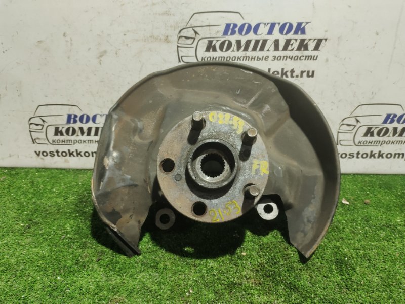 Ступица Toyota Celica ZZT231 2ZZ-GE перед прав