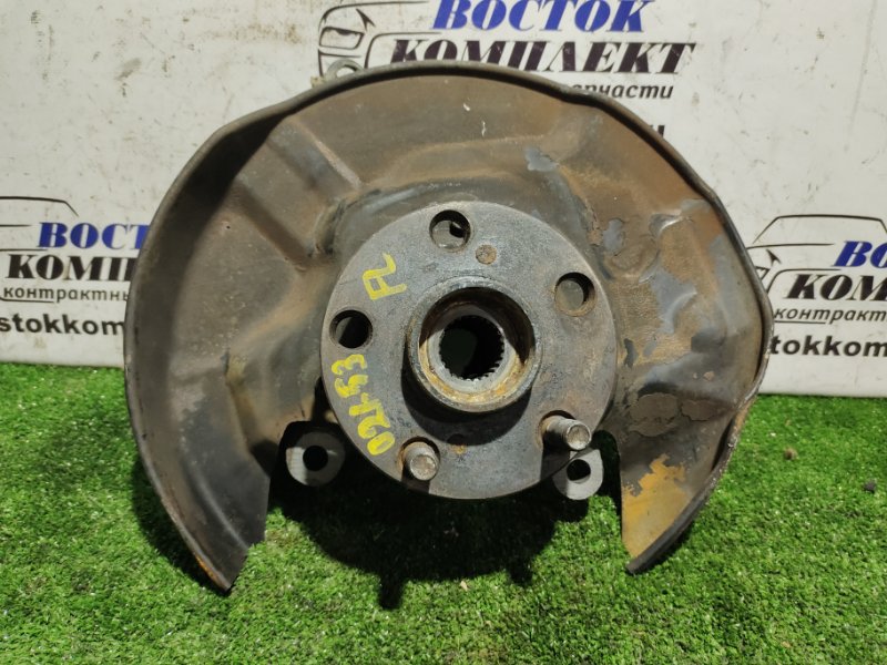 Ступица Toyota Celica ZZT231 2ZZ-GE перед лев