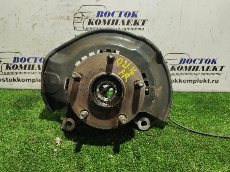 Ступица Toyota Noah ZRR70 3ZR-FAE перед прав