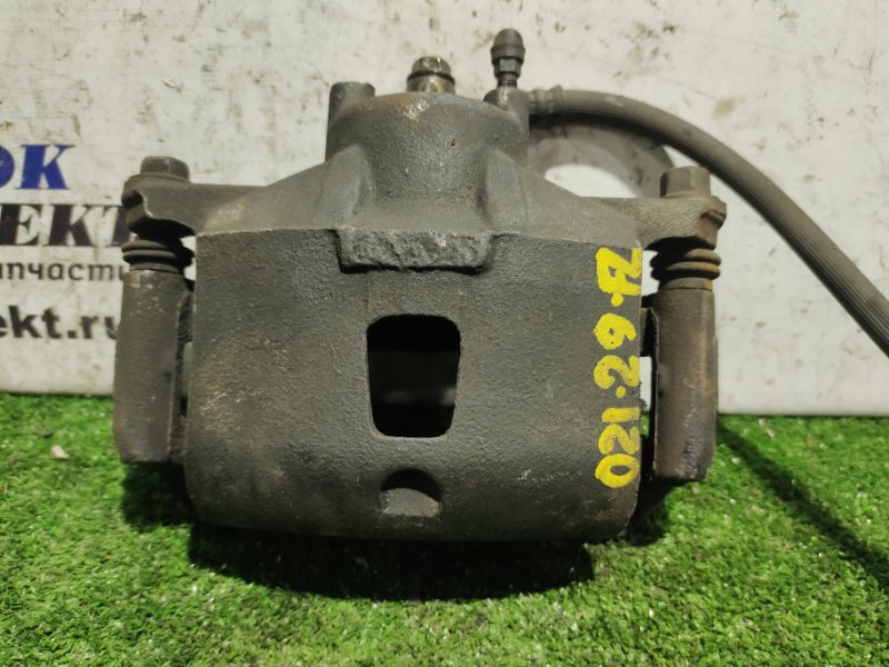 Суппорт Nissan Cube BZ11 CR14DE перед лев