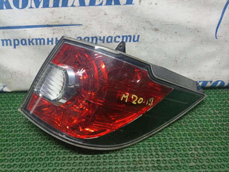 Фонарь стоп-сигнала Mazda MPV LY3P L3-VE прав