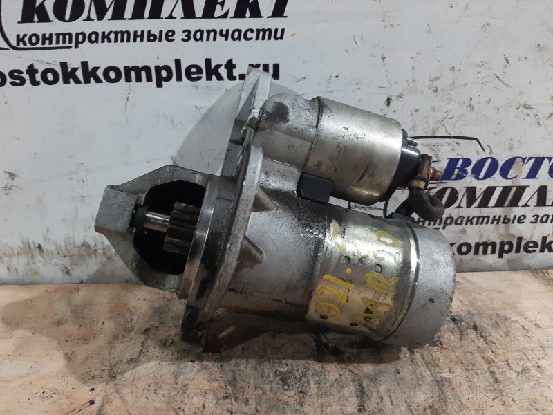 Стартер Nissan Serena CC25 MR20DE