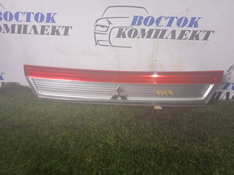Вставка между стопов Mitsubishi Delica D:2 MB15S K12B