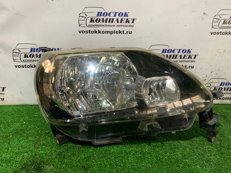 Фара Toyota Porte NCP141 перед прав