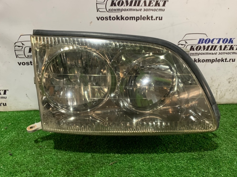 Фара Toyota Celsior UCF20 перед прав