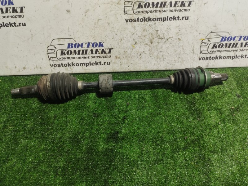 Привод Toyota Passo KGC35 1KR-FE перед лев