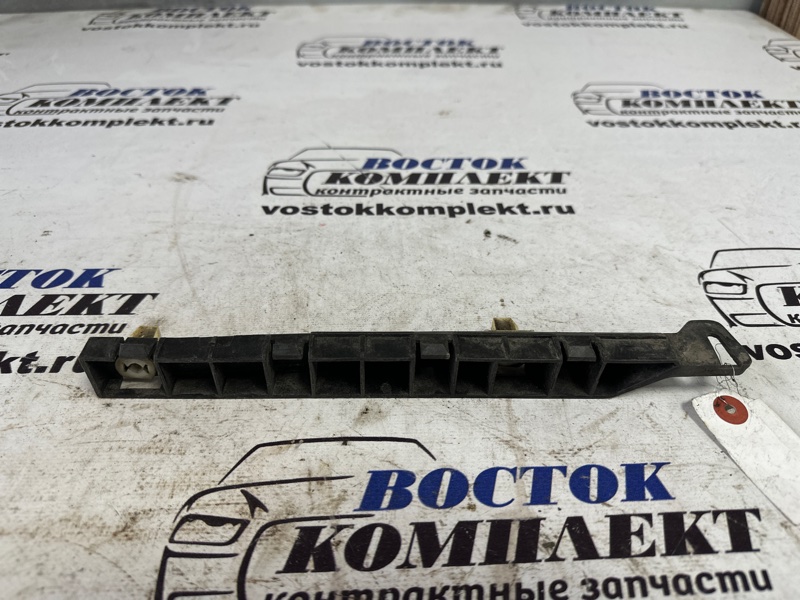 Клипса бампера Honda Stepwgn RF3 K20A зад прав