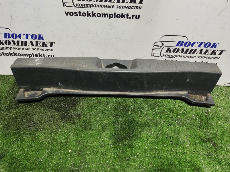 Накладка багажника Toyota Passo KGC10 1KR-FE