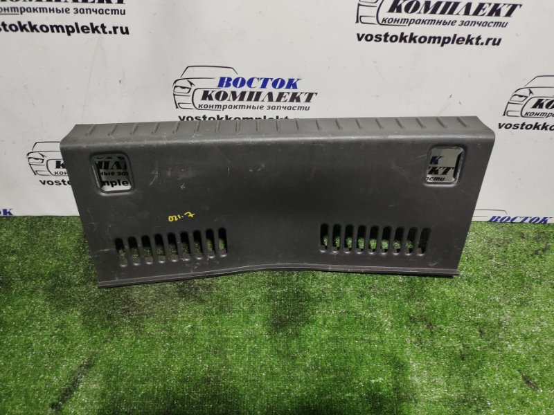 Накладка багажника Nissan Cube Z12 HR15DE