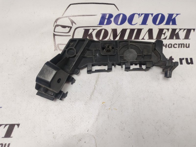 Клипса бампера Suzuki Solio MA15S K12B зад прав