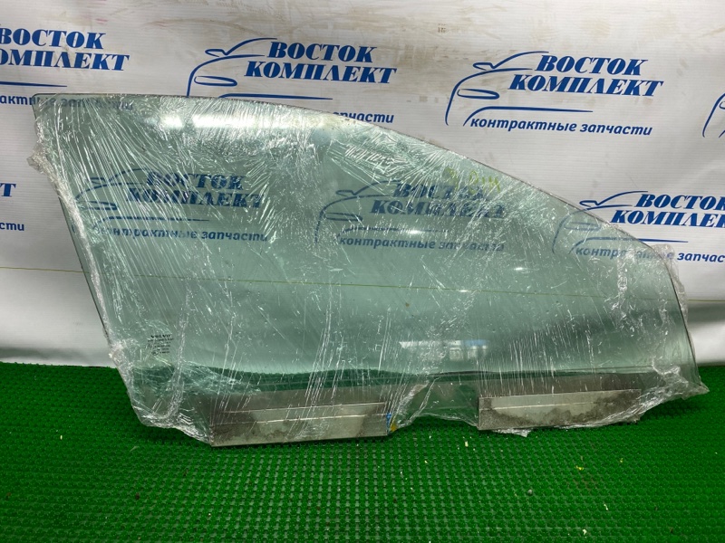 Стекло боковое Volvo V70 2006 SW65 B5244S перед прав