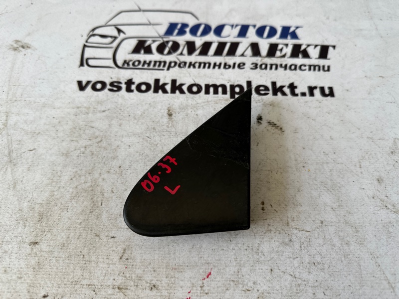 Уголок крыла Toyota Raum NCZ25 1NZ-FE лев