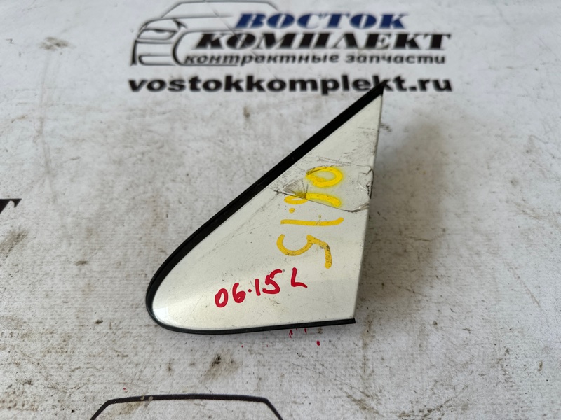 Уголок крыла Toyota Gaia SXM10G 3S-FE лев