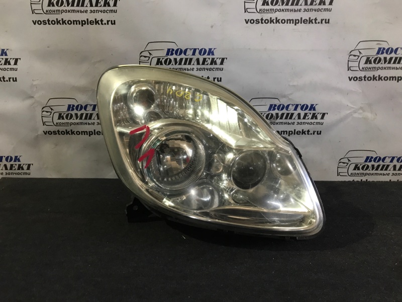Фара Mazda Verisa 2006 DC5W ZY-VE прав