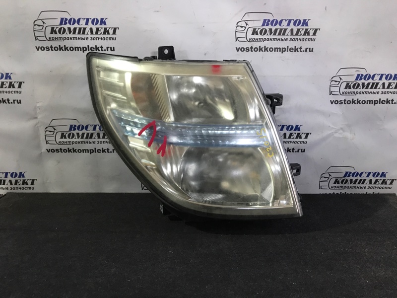 Фара Nissan Elgrand 2010 ME51 VQ25DE прав