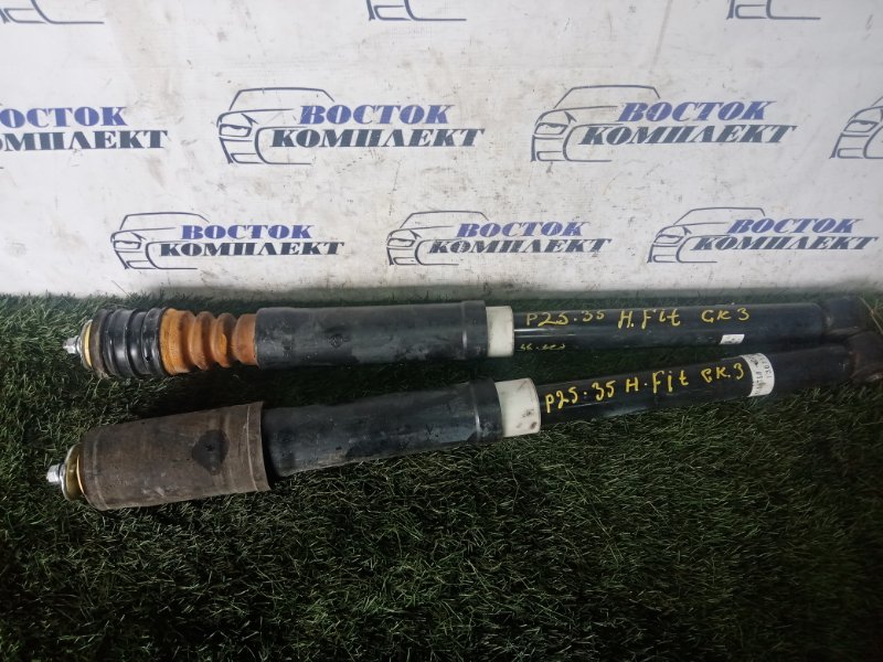 Амортизатор подвески Honda Fit 2014 GK3 L13B зад лев