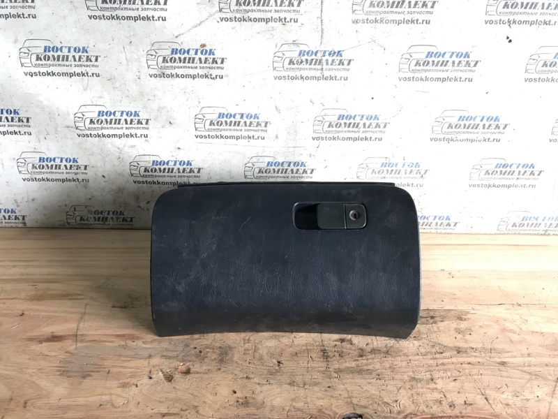 Бардачок пассажирский Toyota Mark II 1992 JZX90 1JZ-GE