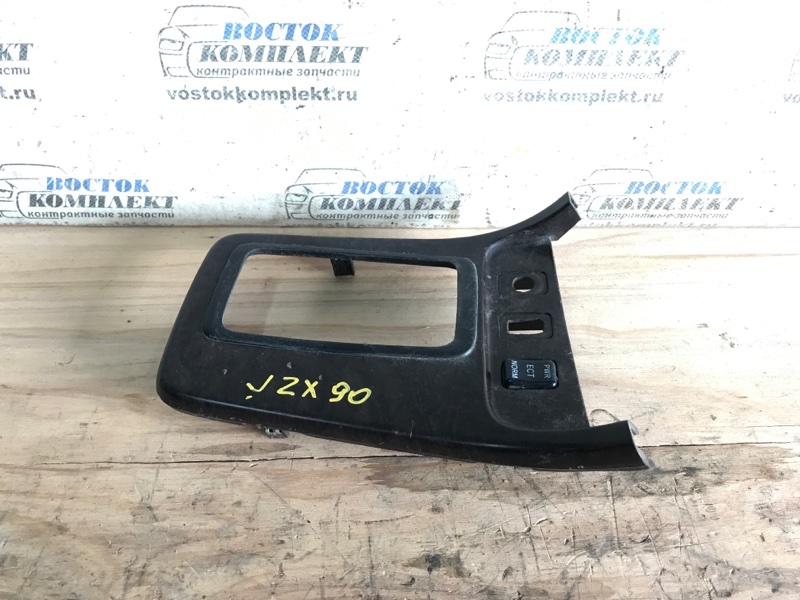 Консоль КПП Toyota Mark II 1992 JZX90 1JZ-GE