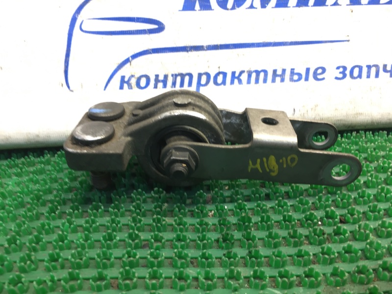 Подушка двигателя Volvo V70 2006 SW65 B5244S