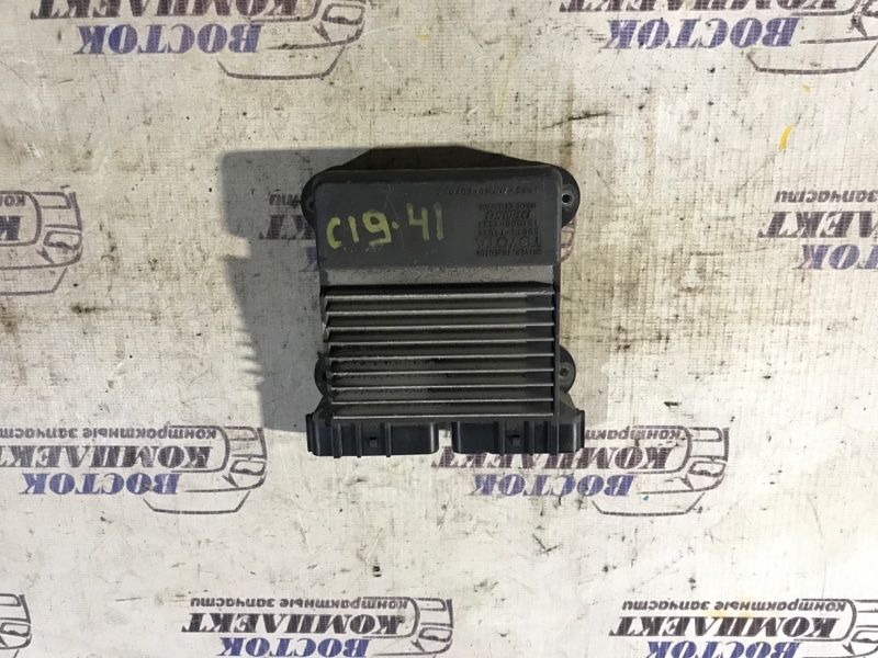 Блок управления форсунками Toyota Hiace KDH227B 2KD-FTV
