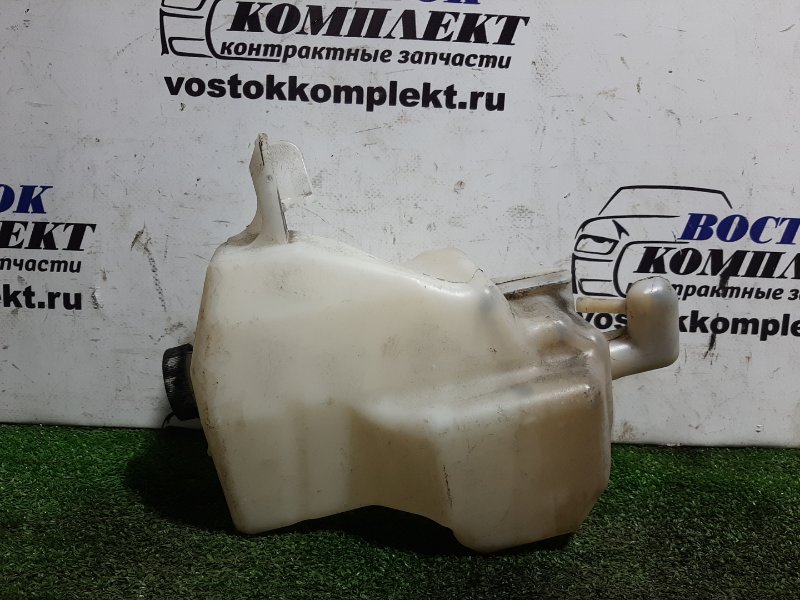 Бачок расширительный Nissan Serena C26 MR20DD