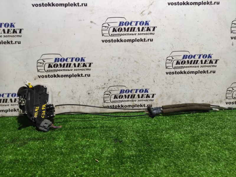 Замок дверной Nissan Serena C26 MR20DD перед прав