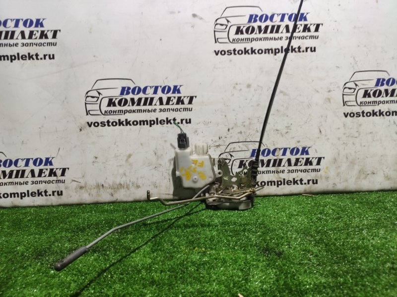 Замок дверной Subaru R2 RC1 EN07 перед лев