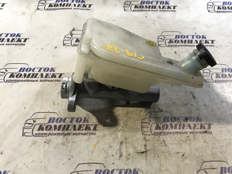 Главный тормозной цилиндр Nissan Cube 2003 BGZ11 CR14DE