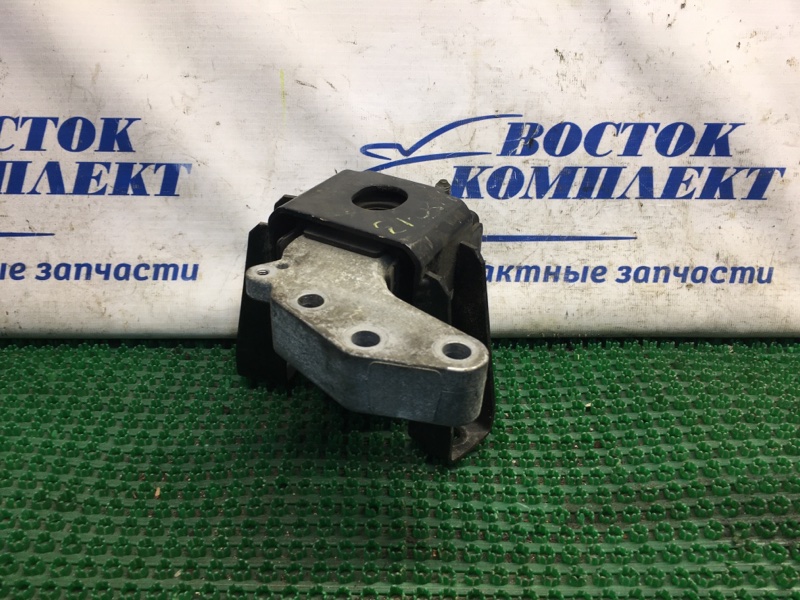 Подушка двигателя Suzuki Swift ZC72S K12B прав