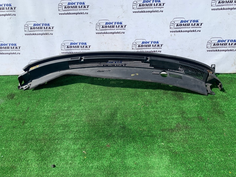 Решетка под лобовое стекло Honda Stepwgn RK1 R20A