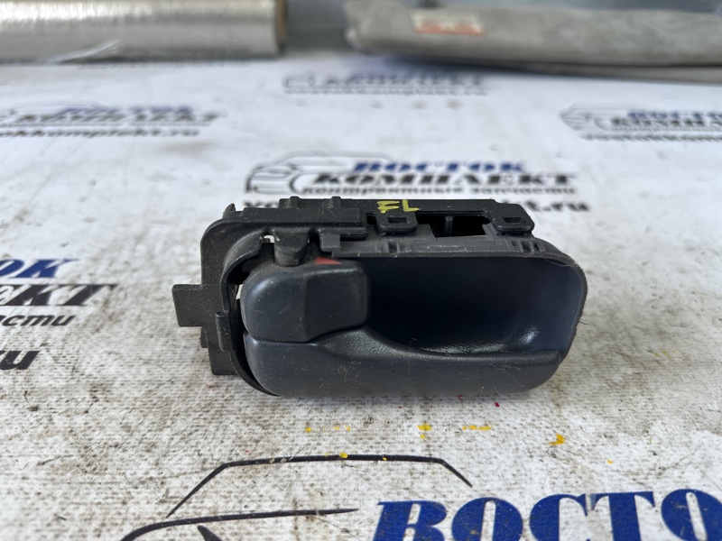 Ручка внутренняя Nissan Wingroad WFY11 QG15DE перед лев