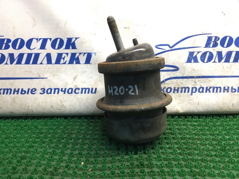 Подушка двигателя Toyota Crown GRS202 3GR-FSE прав