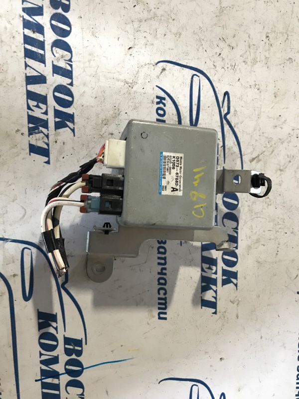 Блок управления рулевой рейкой Mazda Demio 2005 DY3W ZJ-VE