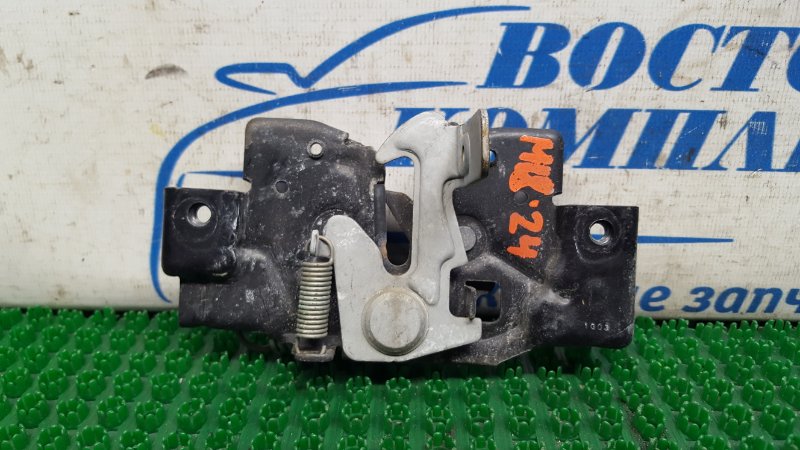 Замок капота Mazda Demio DE3FS ZJ-VE