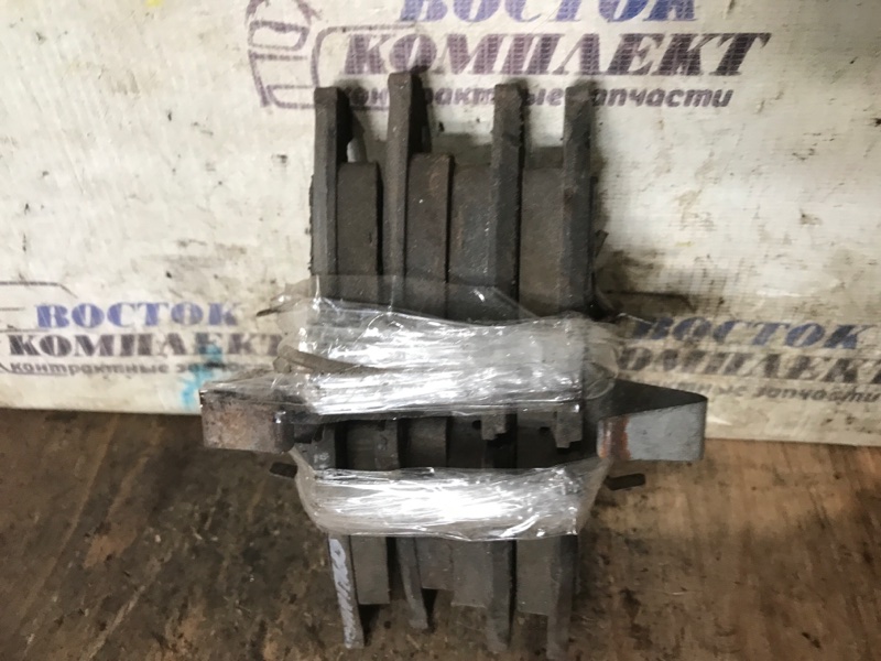 Колодки тормозные Mercedes-Benz Sprinter перед