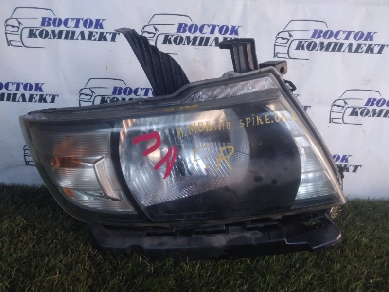 Фара Honda Mobilio Spike 2006 GK2 L15A прав