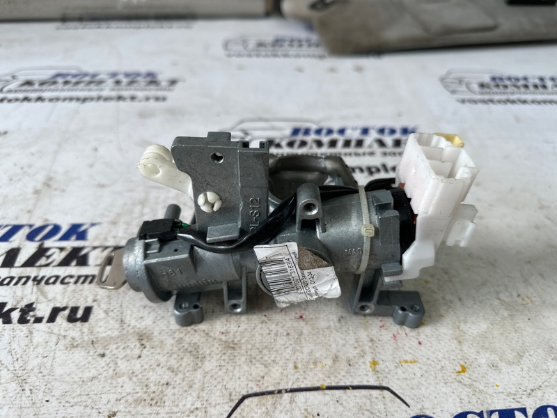 Замок зажигания Suzuki Swift ZC72S K12B