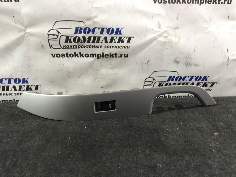 Кнопка стеклоподъемника Toyota Estima 2007 GSR50W 2GR-FE перед лев