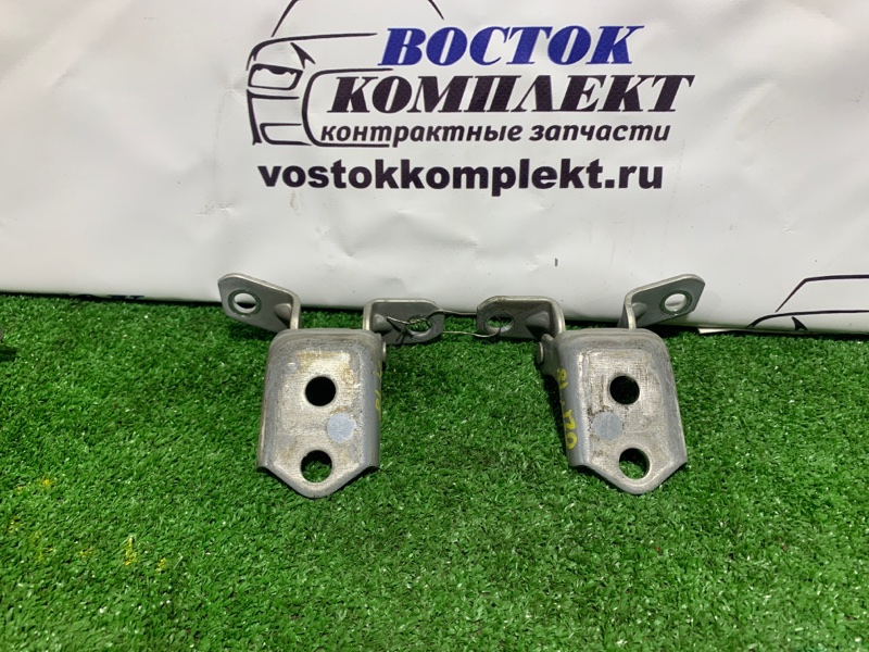 Петля двери Mazda Demio DY3W ZJ-VE перед лев