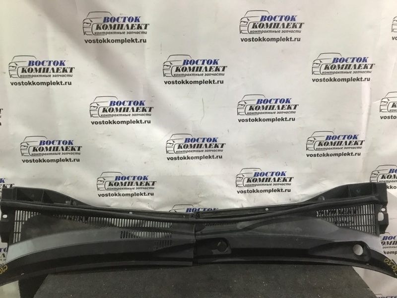 Решетка под лобовое стекло Toyota Probox 2003 NCP50V 2NZ-FE