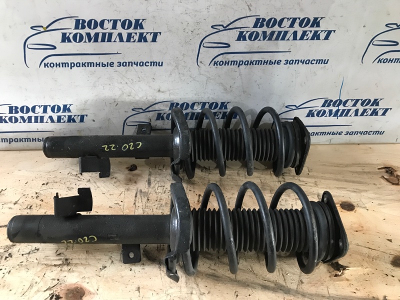 Стойка подвески Mazda Premacy CREW LF-DE перед